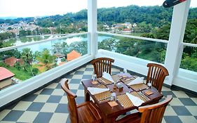 Kandy Supreme Hotel